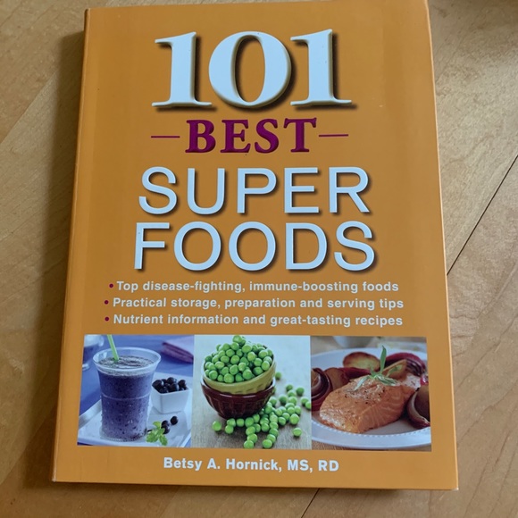 Other - 🌼3/$30 Book - 101 Superfoods